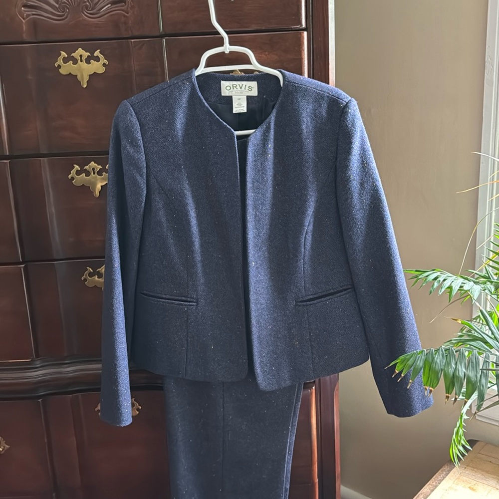 Orvis women’s wool pant suit. Size 10p